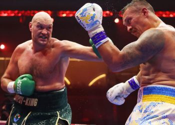 Усик — Фьюри: названо место реванша — Спорт ):Бокс