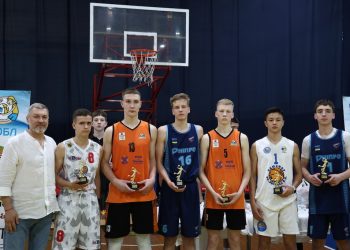 Визначено символічну збірну та MVP сезону ВЮБЛ серед юнаків 2009 року — Федерація баскетболу України