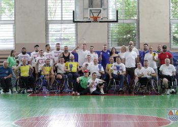 Це історична подія для України: як в Одесі пройшов турнір з баскетболу на візках Кубок Чорного моря — Федерація баскетболу України