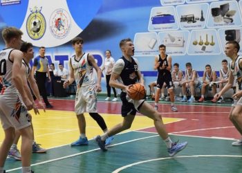 Пліч-о-пліч: п’ять юнаків, за якими потрібно слідкувати на фінальному етапі — Федерація баскетболу України
