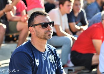 Володимир Холопов: Якщо в команді буде хімія, буде шанс вийти на чемпіонат Європи — Федерація баскетболу України