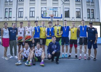 Кубок України 3х3 в Житомирі: фотогалерея церемонії нагородження — Федерація баскетболу України