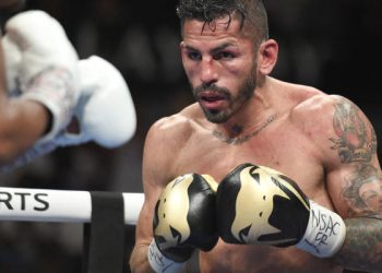 Линарес сделал прогноз на бой Ломаченко — Дэвис — Спорт ):Бокс