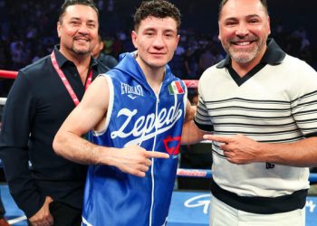 «Пойдем по линии WBO»: Промоутер непобежденного мексиканца хочет устроить бой с Беринчиком — Спорт ):Бокс