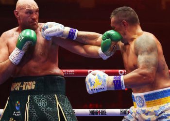 «Самоуверенность зашкаливает»: Уайт сделал прогноз на реванш Усик — Фьюри — Спорт ):Бокс