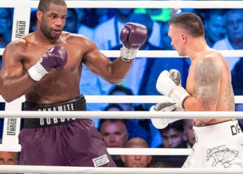 «Спорный вопрос»: Али Башир оценил скандальный удар в бою Усик — Дюбуа — Спорт ):Бокс