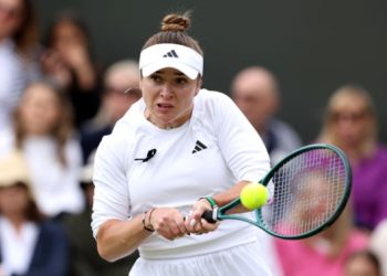 Свитолина играет на Уимблдоне с траурной повязкой — Теніс