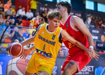 Збірна України U-18 завершила груповий раунд чемпіонату Європи поразкою від господарів турніру — Федерація баскетболу України