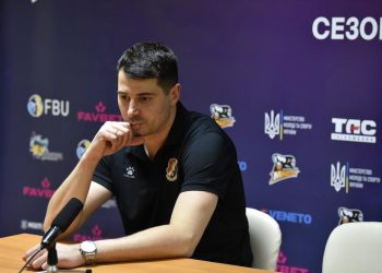 ФБУ довічно дискваліфікувала Артема Сліпенчука та Артема Покоєнка — Федерація баскетболу України
