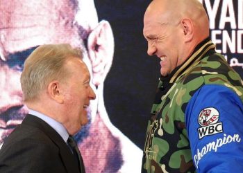 «Не продлится всю дистанцию»: Промоутер Фьюри сделал прогноз на реванш с Усиком — Спорт ):Бокс