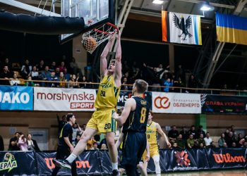 Старий Луцьк підписав гравця збірної України та молодого захисника — Федерація баскетболу України