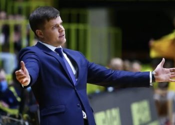 Тренерські курси ФБУ: лекція Дмитра Болдаєва — Федерація баскетболу України