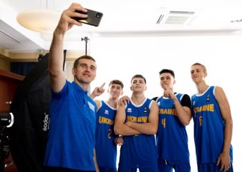 Збірні України 3х3 на чемпіонаті світу U-18: відеотрансляція матчів другого дня — Федерація баскетболу України