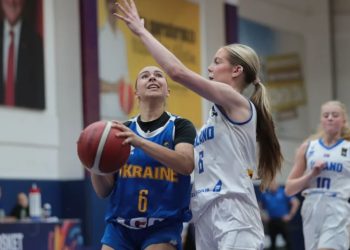 Жіноча збірна U-16 зазнала поразки в матчі з Ісландією на чемпіонаті Європи — Федерація баскетболу України