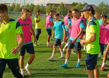 Футболісти шести клубів УПЛ отримали виклик до збірної України U-19