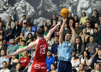 Історія триває: вісім клубів на шляху до нових перемог — стартує новий сезон Суперліги Favbet — Федерація баскетболу України