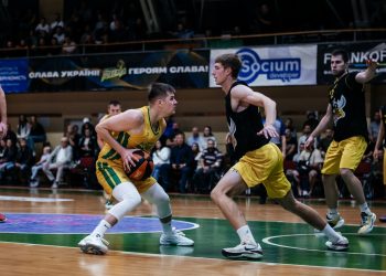 Київ-Баскет розпочав турнір в Івано-Франківську перемогою над господарями: фотогалерея — Федерація баскетболу України