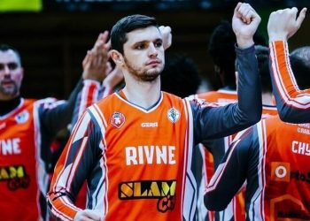Максим Мочалов проведе другий поспіль сезон за БК Рівне — Федерація баскетболу України