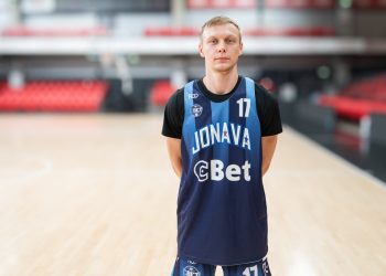 Віталій Зотов підписав контракт з литовським клубом — Федерація баскетболу України