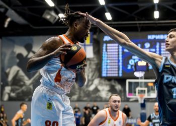 10 кращих фото першого ігрового тижня Суперліги Favbet — Федерація баскетболу України