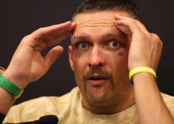 «Ты чувстуешь гнев»: Фьюри спровоцировал Усика на обмен любезностями в соцсетях — Спорт ):Бокс