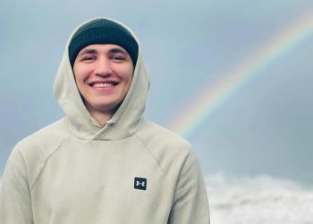 Украинский боксер спаррингует с россиянином Бетербиевым — Спорт ):Бокс