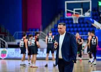 Валерій Плеханов: Маємо нові думки як трансформувати команду в бойовий колектив — Федерація баскетболу України