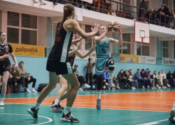 Вінниця-Медуніверситет взяла реванш у Франківська-Прикарпаття — Федерація баскетболу України