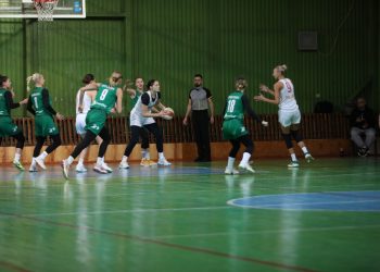Франківськ-Прикарпаття поступився ІнтерХіму: фотогалерея — Федерація баскетболу України