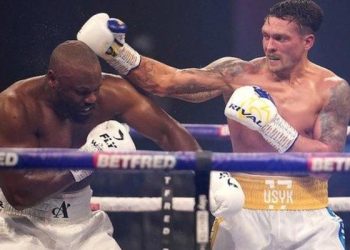 Бриедис назвал причину плохого выступления Усика в бою с Чисорой — Спорт ):Бокс