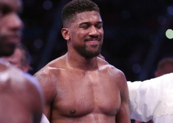 Чисора объяснил, почему Джошуа отказался от незамедлительного реванша с Дюбуа — Спорт ):Бокс