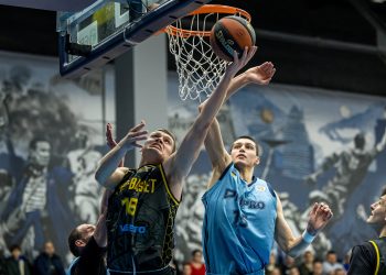 Дніпро у напруженому матчі здобув перемогу над Київ-Баскетом — Федерація баскетболу України