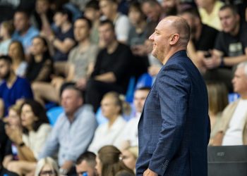 Дніпро виграв кубковий матч у Кривбаса: відео коментарів — Федерація баскетболу України