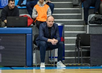 Дніпро завершив рік перемогою над Прикарпаттям-Говерлою: відео коментарів після гри — Федерація баскетболу України