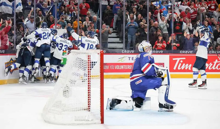 Фінляндія в овертаймі завдала першої поразки США, Швейцарія в третьому періоді здивувала Швецію