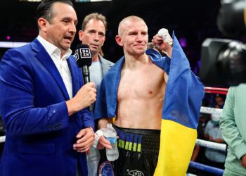 Промоутер Богачука отреагировал на отказ Мадримова от боя — Спорт ):Бокс