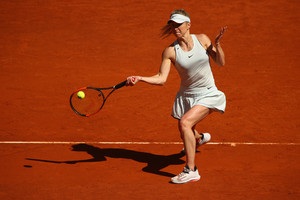 Свитолина в напряженном матче уступила Суарес Наварро — Теніс