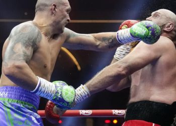 Усик — Фьюри: судейские записки — Спорт ):Бокс