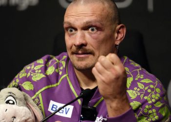 Усик — вне топ-10: Авторитетный портал обновил рейтинг Р4Р — Спорт ):Бокс