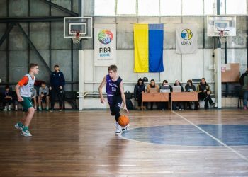 ВЮБЛ серед юнаків 2011 року: другий етап продовжився матчами у Києві та Івано-Франківську — Федерація баскетболу України