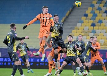 Завдяки голу у компенсований час «Рух» вперше відібрав очки у «Шахтаря» в гостьовому матчі