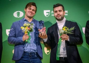 Карлсен по возвращении на турнир разделил титул Чемпиона мира по блицу — Шахи