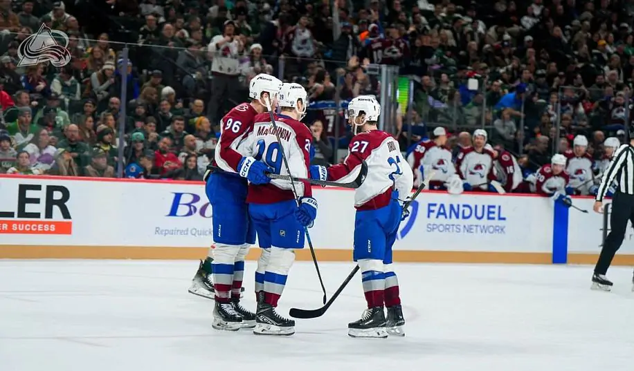 Колорадо розгромив Міннесоту, Кароліна закинула 6 шайб Торонто