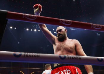 «Самый большой бой в истории»: Льюис назвал следующего соперника Фьюри — Спорт ):Бокс