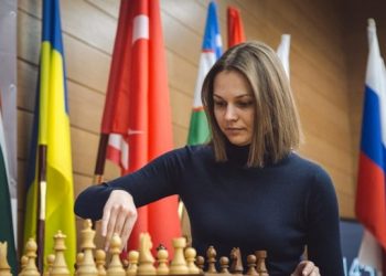 Сестры Музычук пробились в четвертьфинал ЧМ по шахматам — Шахи