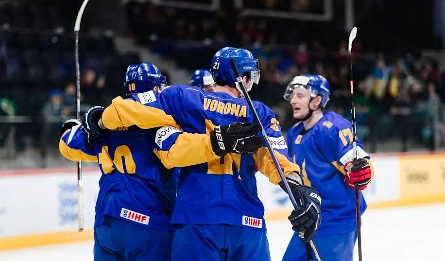 Тріумф в дивізіоні 1В і подвиг команди U-18, що не відбувся