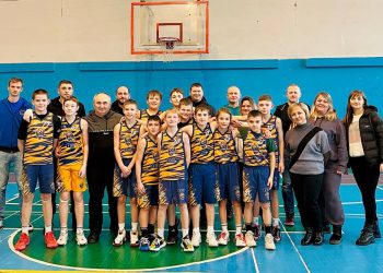 ВЮБЛ серед юнаків 2012 року: полтавська КЗ ДЮСШ Олімпійські надії виграла домашній тур — Федерація баскетболу України