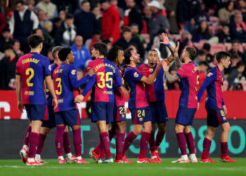 Барселона разгромила Севилью на выезде в матче Ла Лиги