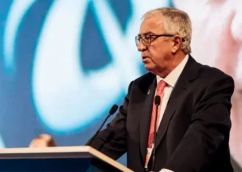 Глава IIHF відповів, чи отримував рекомендації МОК щодо допуску росіян на Олімпіаду | Хокей |