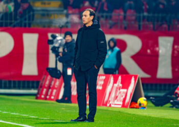 Легенда Милана Алессандро Неста снова возглавил Монцу